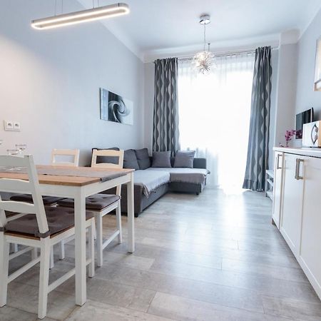 Rental Apartments Krochmalna Warszawa Zewnętrze zdjęcie