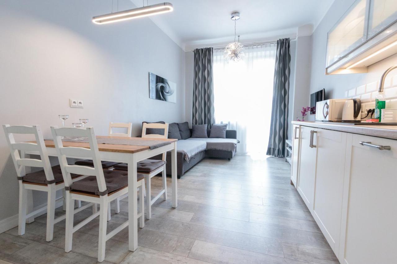Rental Apartments Krochmalna Warszawa Zewnętrze zdjęcie
